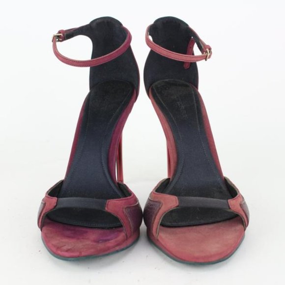 Burberry Bordeaux Berry Larkspur Platform 220bur71